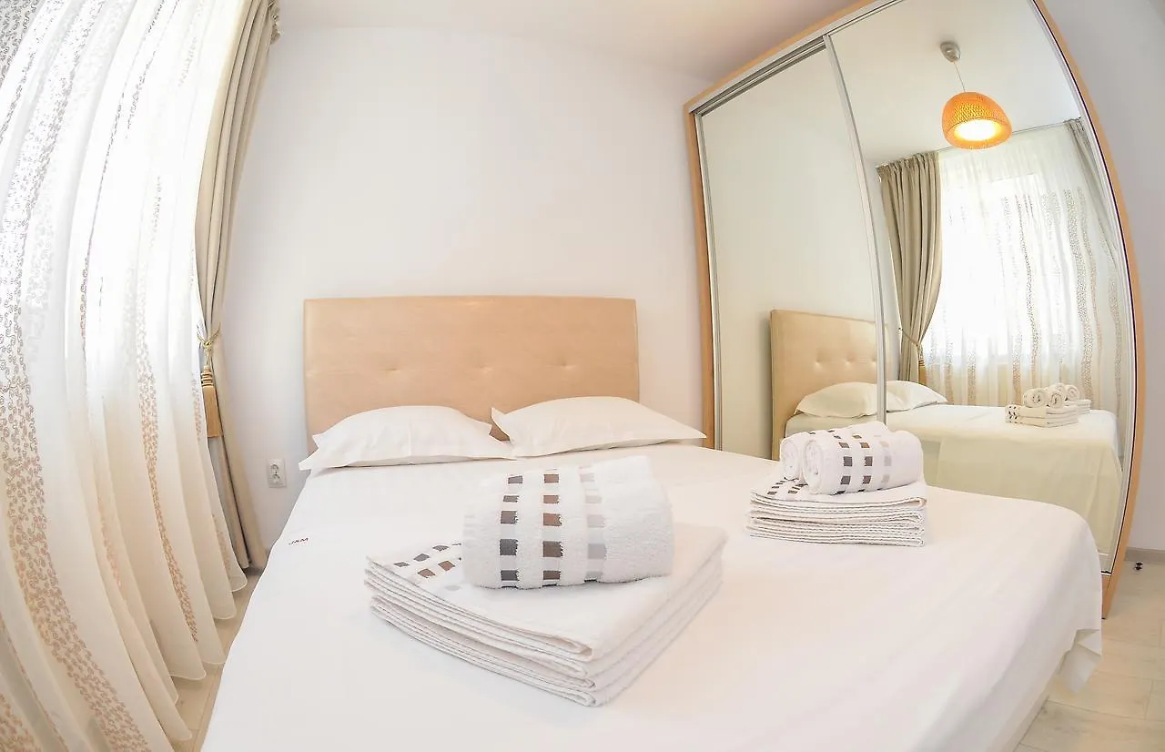 Apartment University Square Accommodation Bucharest